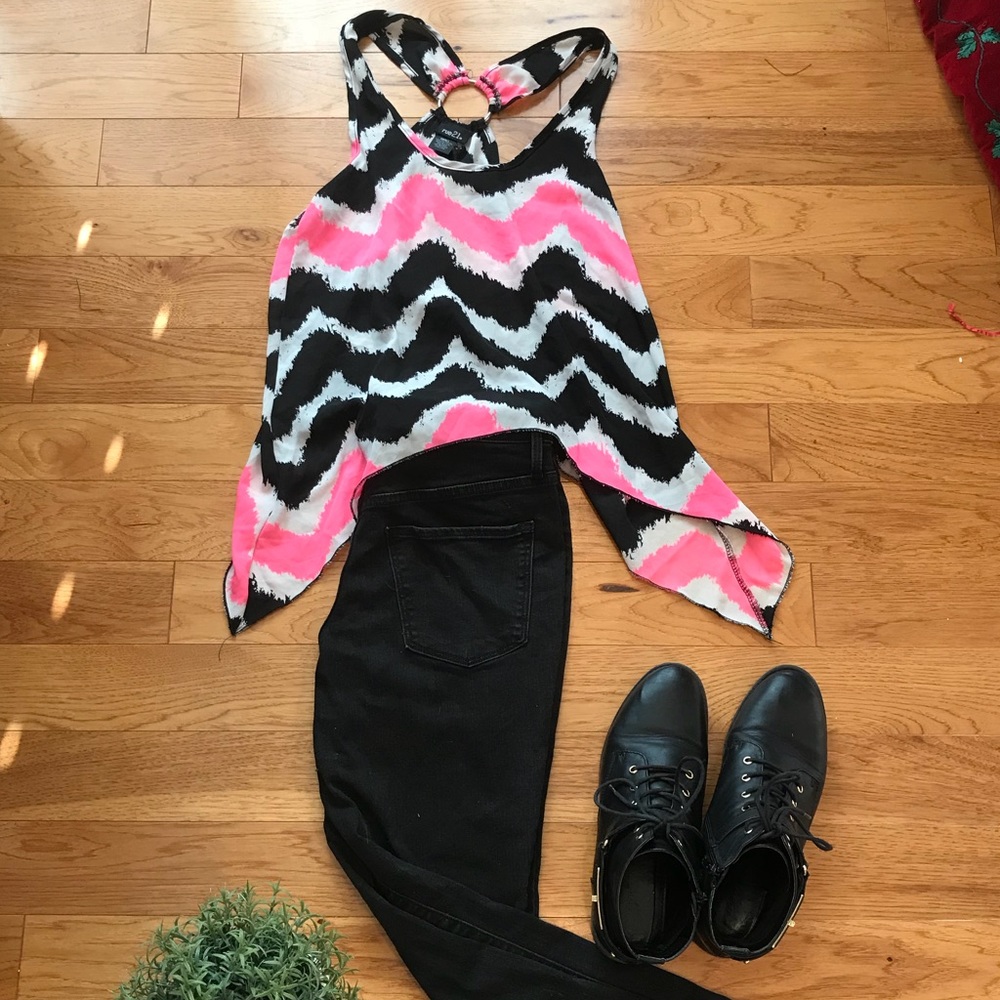 Black, White & Pink Chevron Tank